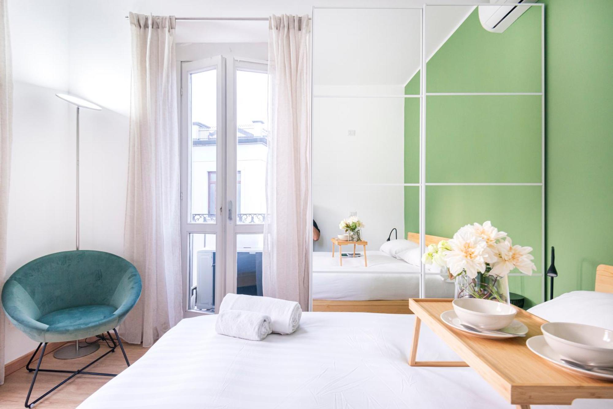 Amazing Flat Near Duomo & Colonne Di San Lorenzo By Easylife Milaan Buitenkant foto